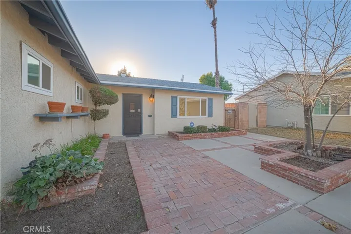 8727 Monogram Avenue, North Hills, California 91343