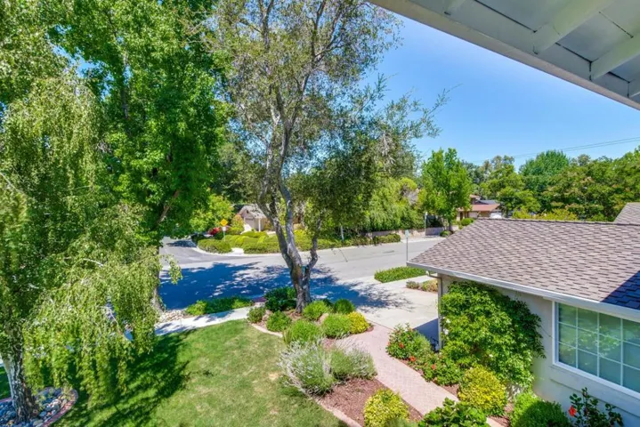 10090 Phar Lap Drive, Cupertino, California 95014