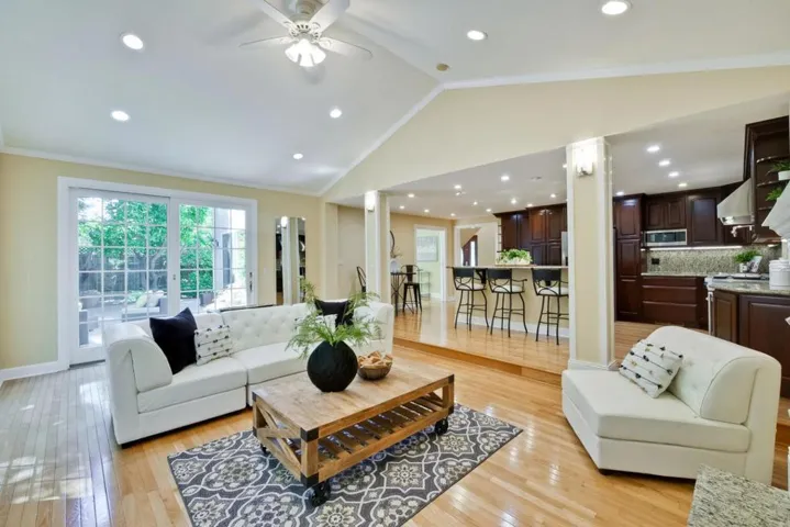 10090 Phar Lap Drive, Cupertino, California 95014