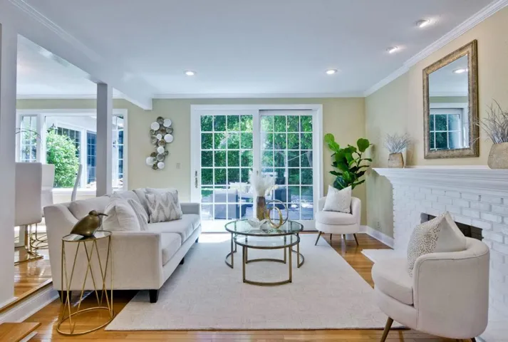 10090 Phar Lap Drive, Cupertino, California 95014