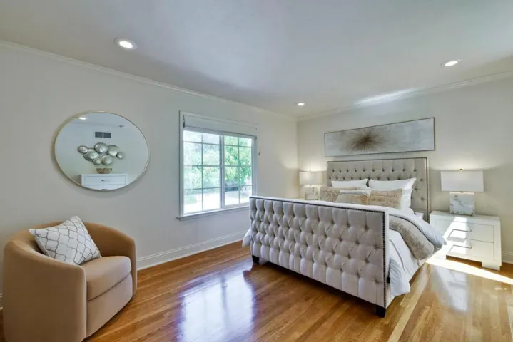 10090 Phar Lap Drive, Cupertino, California 95014