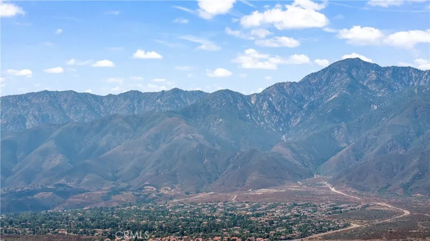 6532 Autumn Glen Court, Rancho Cucamonga, California 91701