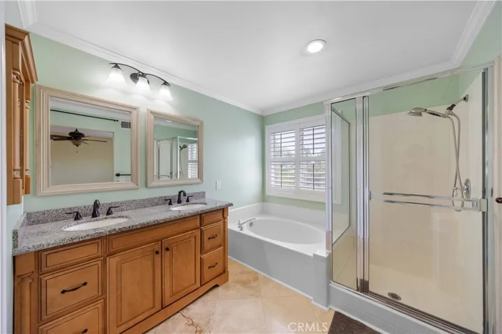 Master bath
