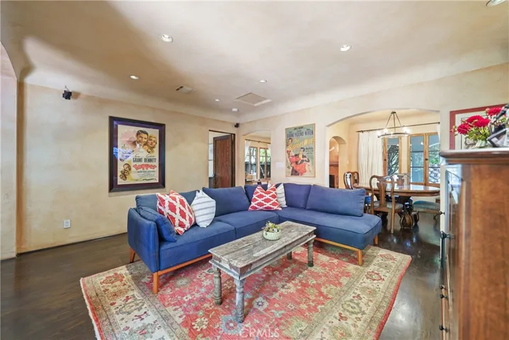 4517 Kraft Avenue, Studio City, California 91602