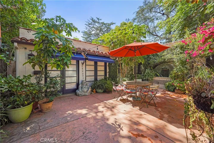 4517 Kraft Avenue, Studio City, California 91602