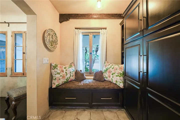 4517 Kraft Avenue, Studio City, California 91602