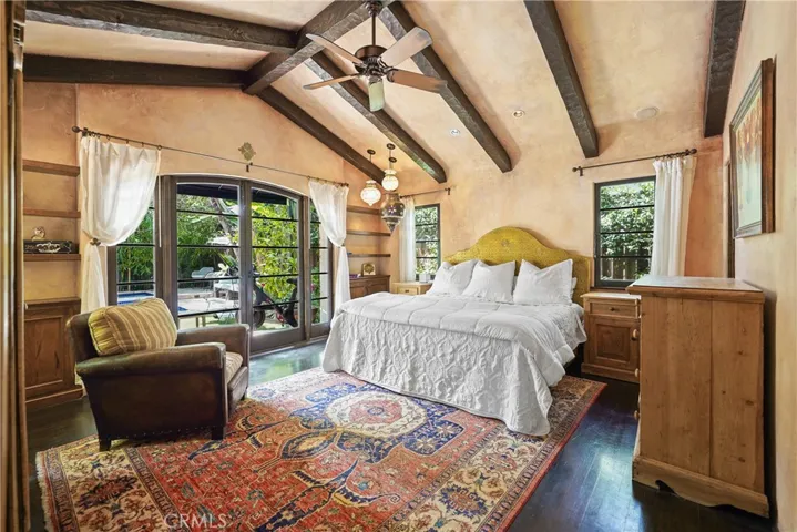 4517 Kraft Avenue, Studio City, California 91602