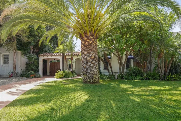 4517 Kraft Avenue, Studio City, California 91602