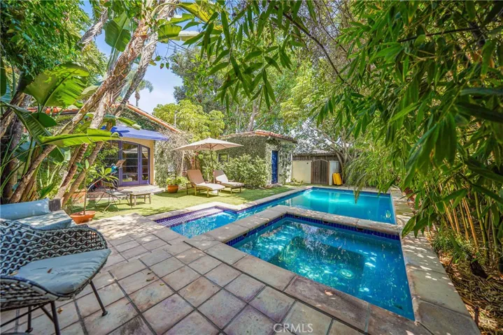 4517 Kraft Avenue, Studio City, California 91602