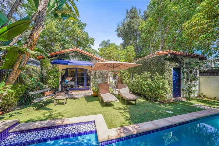 4517 Kraft Avenue, Studio City, California 91602