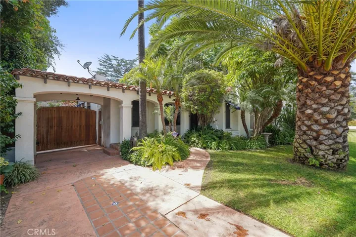 4517 Kraft Avenue, Studio City, California 91602
