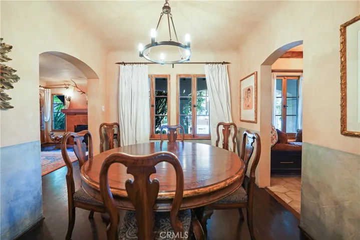 4517 Kraft Avenue, Studio City, California 91602