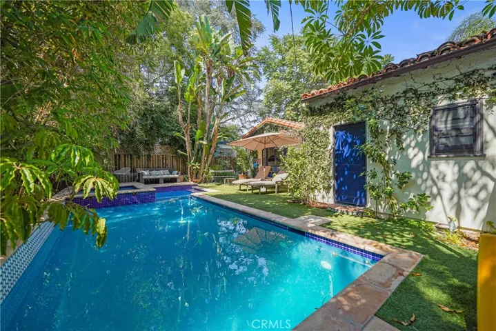4517 Kraft Avenue, Studio City, California 91602