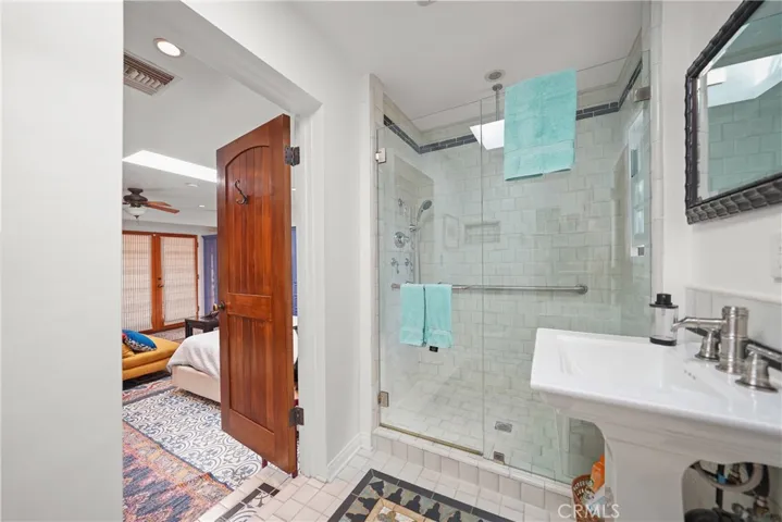 4517 Kraft Avenue, Studio City, California 91602