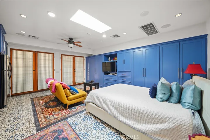 4517 Kraft Avenue, Studio City, California 91602