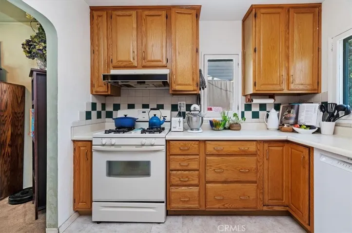 4310 Edgewood Place, Riverside, California 92506