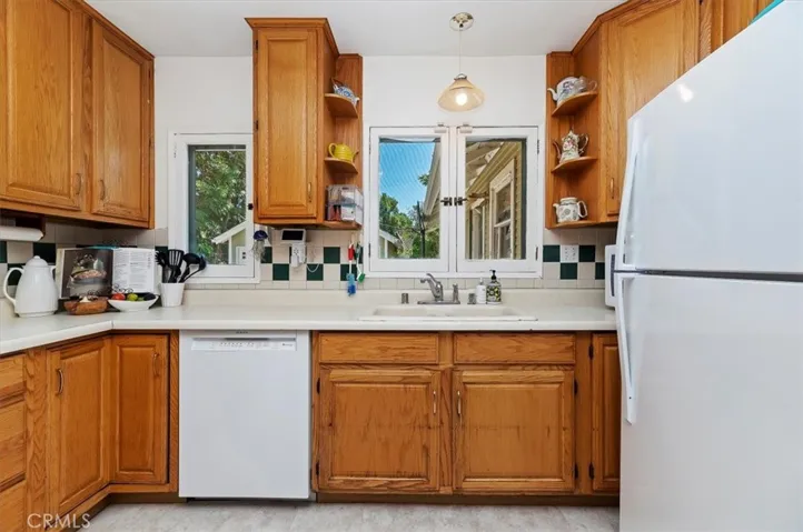 4310 Edgewood Place, Riverside, California 92506