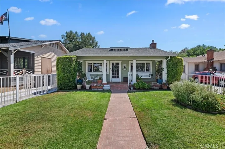4310 Edgewood Place, Riverside, California 92506