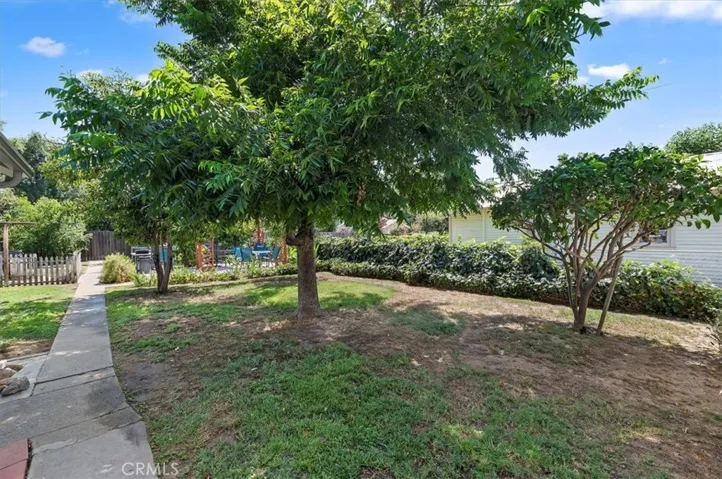 4310 Edgewood Place, Riverside, California 92506
