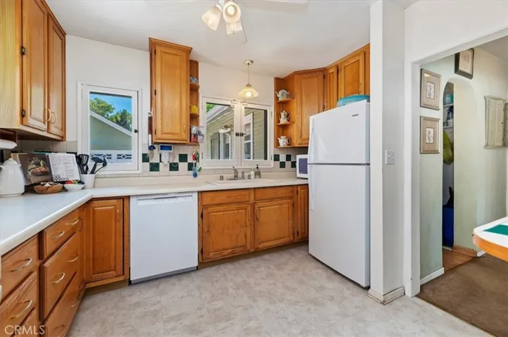 4310 Edgewood Place, Riverside, California 92506