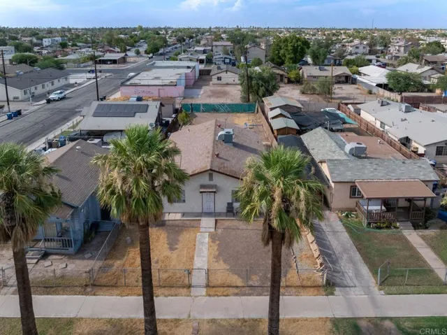 905 E 2nd St, Calexico, California 92231