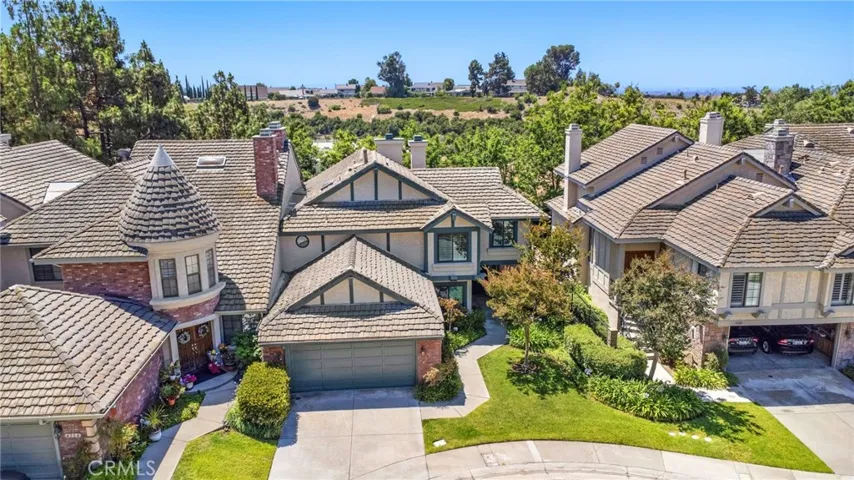 4330 E Terra Vista Lane, Anaheim Hills, California 92807
