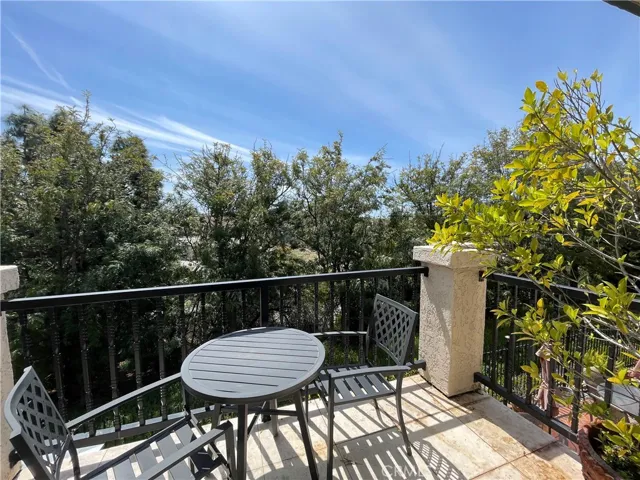 4330 E Terra Vista Lane, Anaheim Hills, California 92807