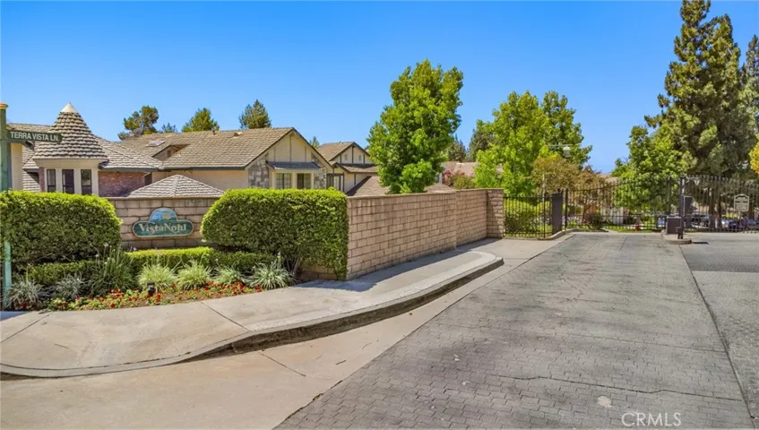 4330 E Terra Vista Lane, Anaheim Hills, California 92807