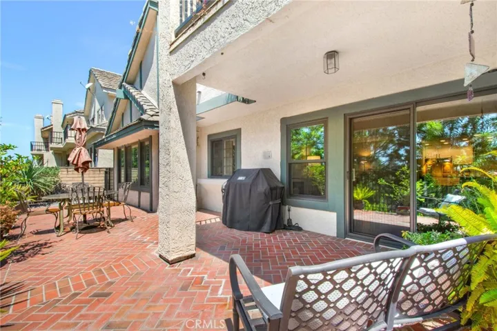 4330 E Terra Vista Lane, Anaheim Hills, California 92807