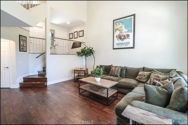 25205 Calle Madrid, Lake Forest, California 92630