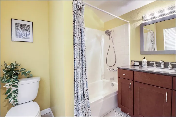 25205 Calle Madrid, Lake Forest, California 92630