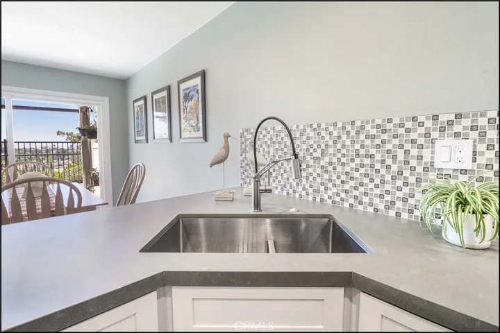 25205 Calle Madrid, Lake Forest, California 92630
