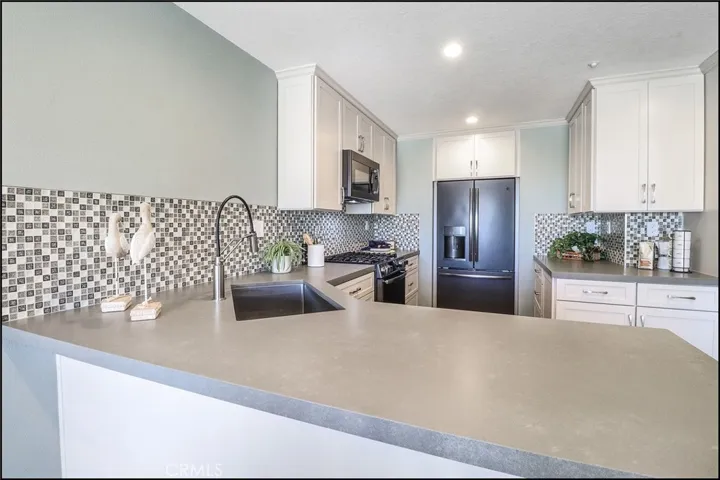 25205 Calle Madrid, Lake Forest, California 92630