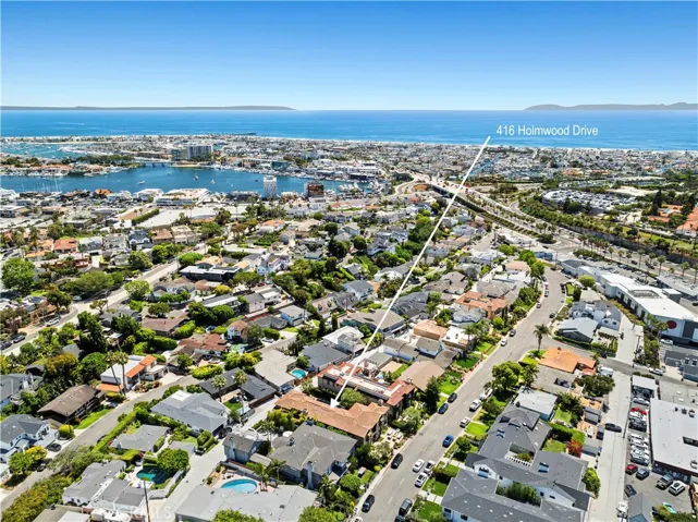 416 Holmwood Drive, Newport Beach, California 92663