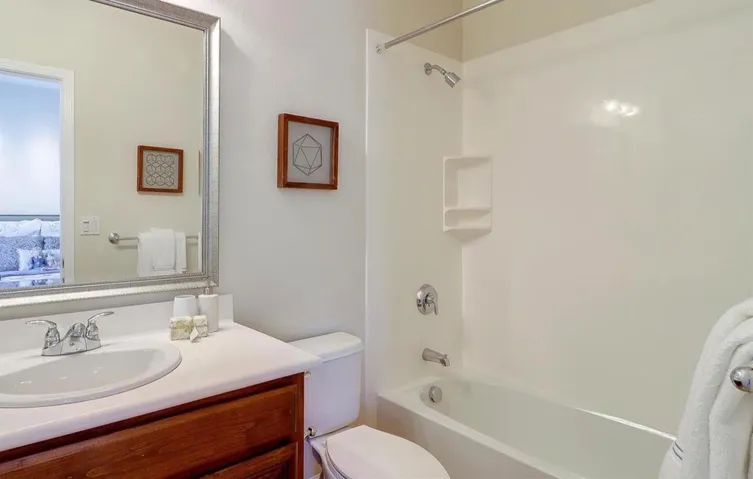 5509 Via Lugano, Fremont, California 94555