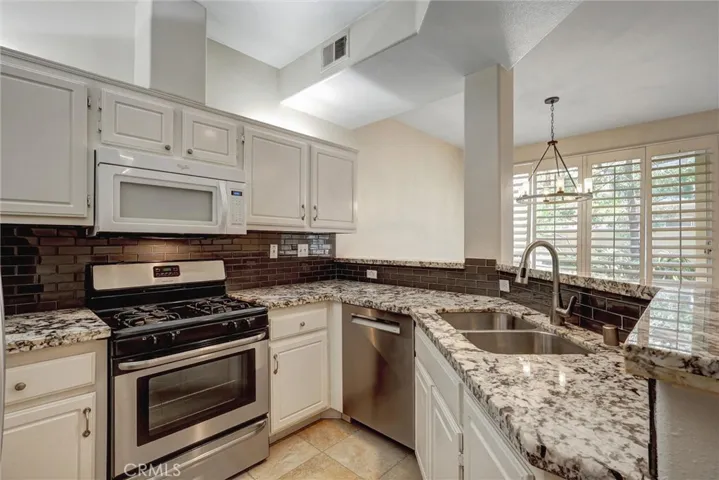 1093 S Positano Avenue, Anaheim Hills, California 92808