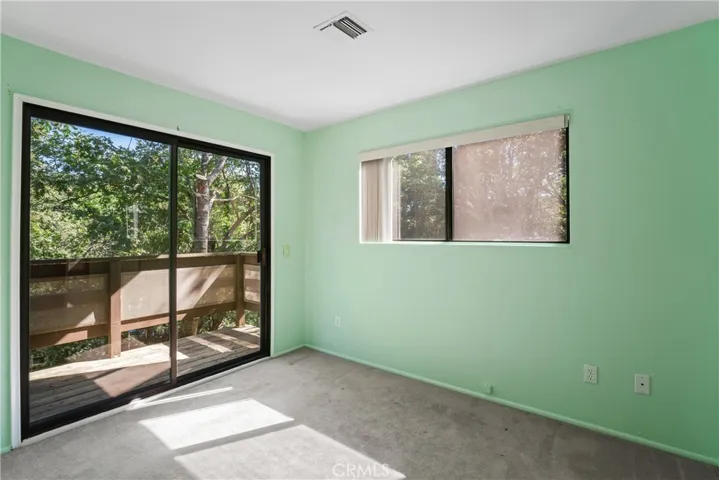 443 Davidson Lane, Crestline, California 92325