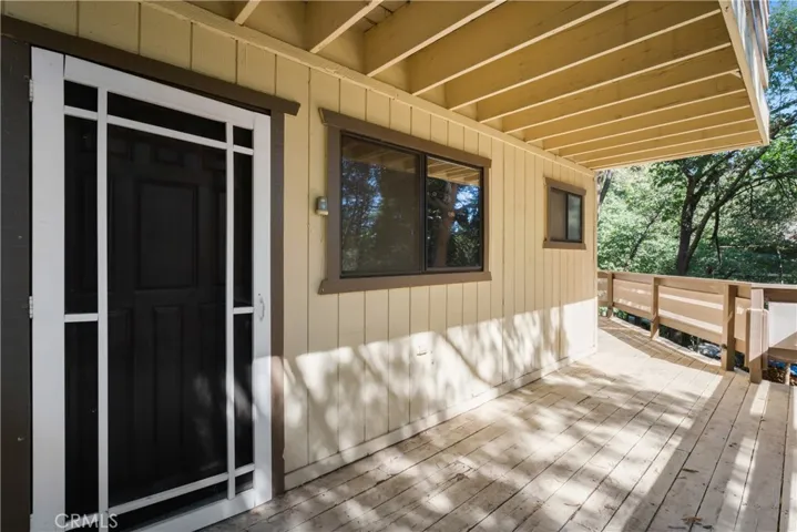 443 Davidson Lane, Crestline, California 92325