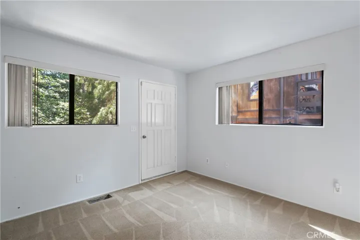 443 Davidson Lane, Crestline, California 92325