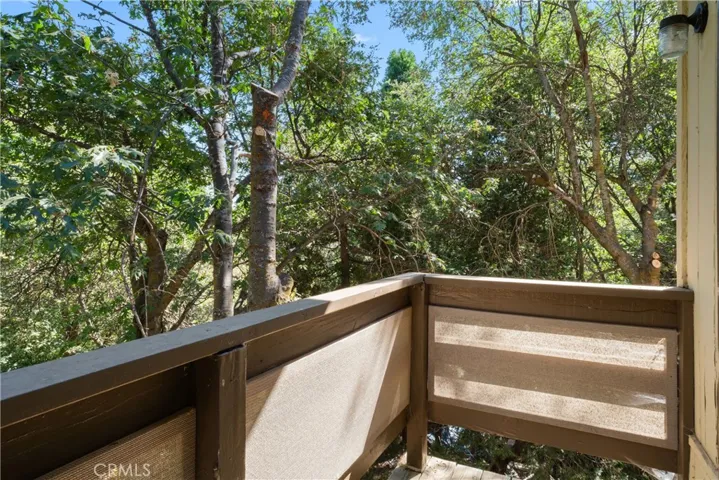 443 Davidson Lane, Crestline, California 92325