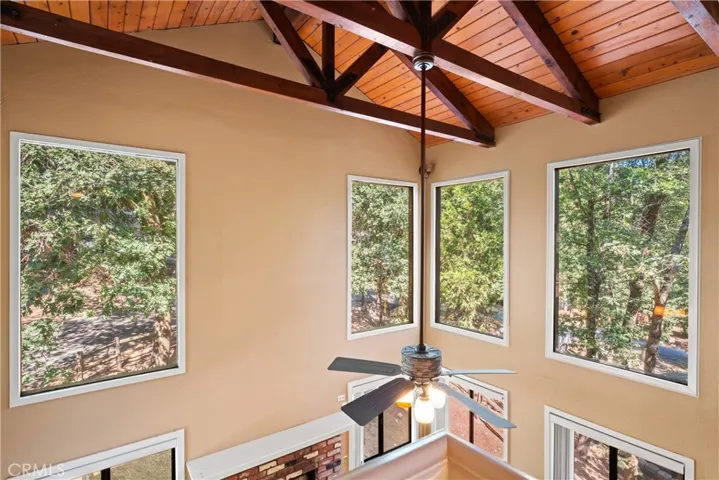443 Davidson Lane, Crestline, California 92325