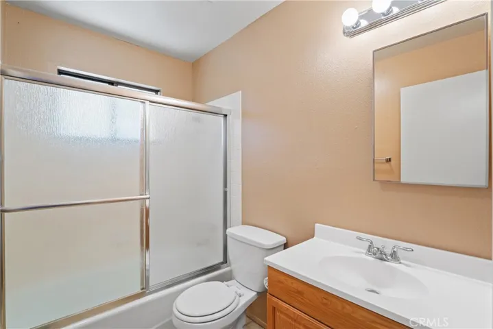443 Davidson Lane, Crestline, California 92325