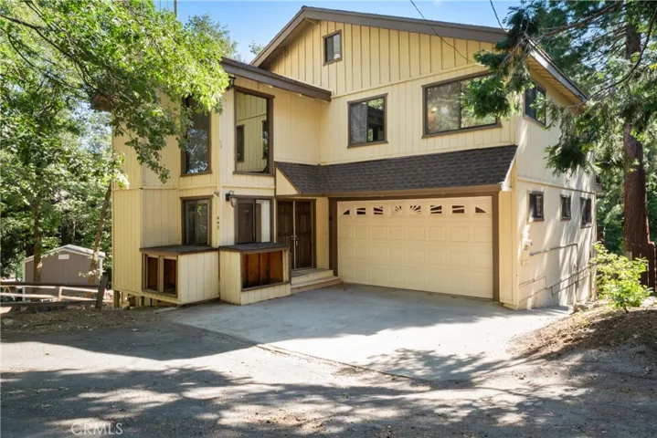 443 Davidson Lane, Crestline, California 92325