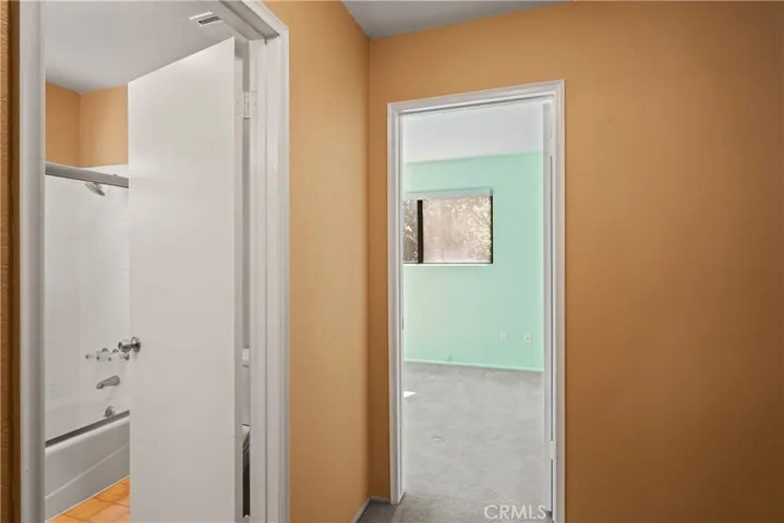 443 Davidson Lane, Crestline, California 92325