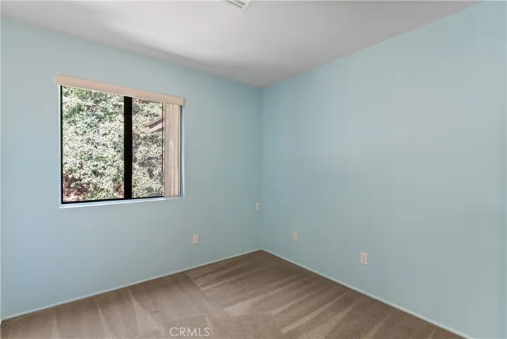 443 Davidson Lane, Crestline, California 92325