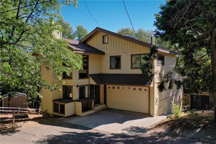 443 Davidson Lane, Crestline, California 92325