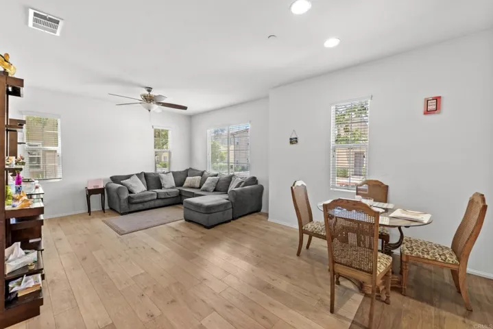 37319 Paseo Tulipa, Murrieta, California 92563