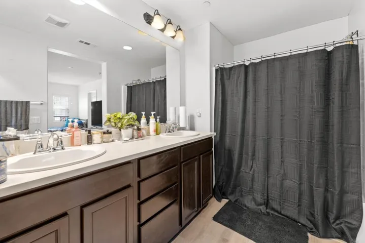 37319 Paseo Tulipa, Murrieta, California 92563