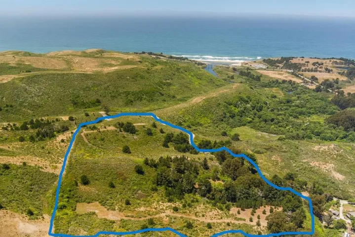 Approx. outline of parcel boundary