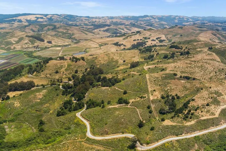 Looking East to Skyline Ridge